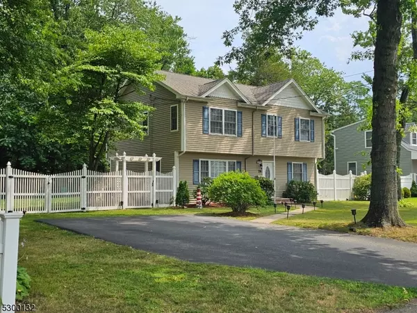 79 Jackson Ave, Pequannock Twp., NJ 07444