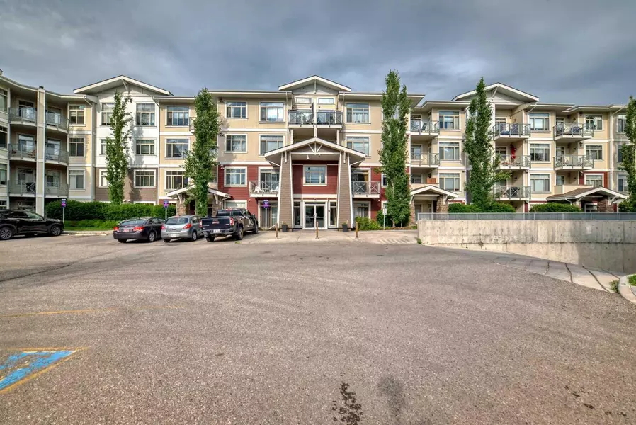 22 Auburn Bay Link SE #306, Calgary, AB T3M1Z8