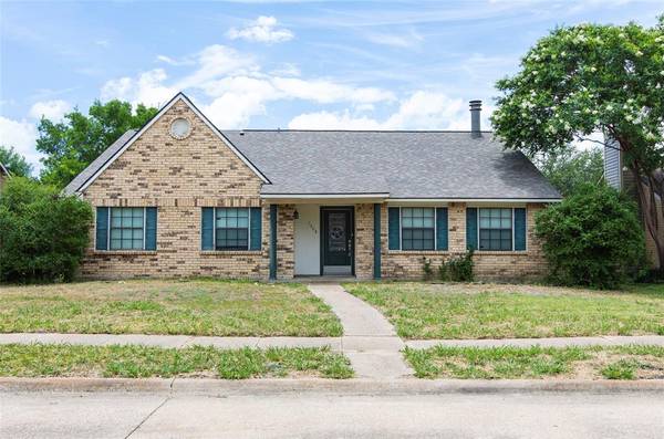 1308 Woodland Court, Allen, TX 75002