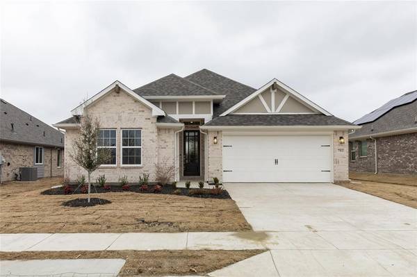 703 Creekview Lane, Lavon, TX 75166