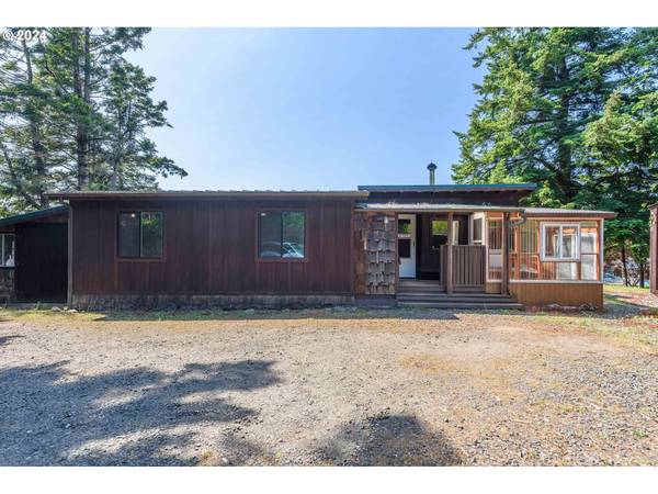 Lakeside, OR 97449,714 N 8TH ST