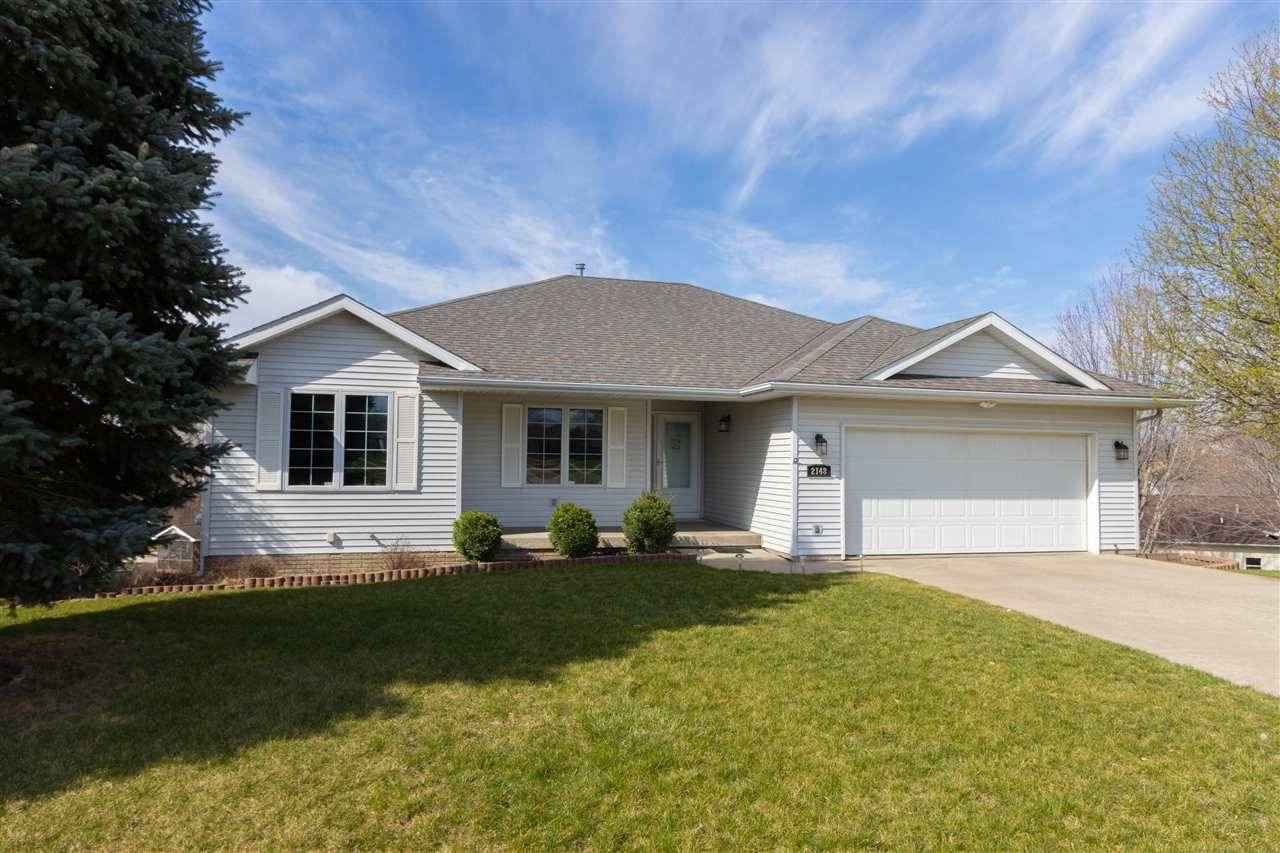 2148 Generry Ct, Coralville, IA 52241