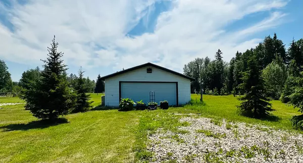 Rural Clearwater County, AB T4T 1B6,1 Riverside PL