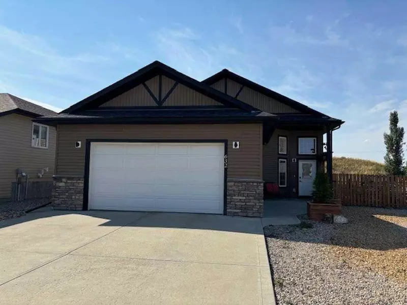 632 Bankview DR, Drumheller, AB T0J 0Y6