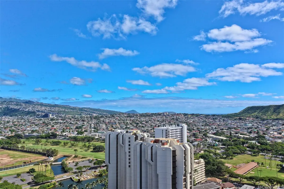 201 Ohua Avenue #3205, Honolulu, HI 96815
