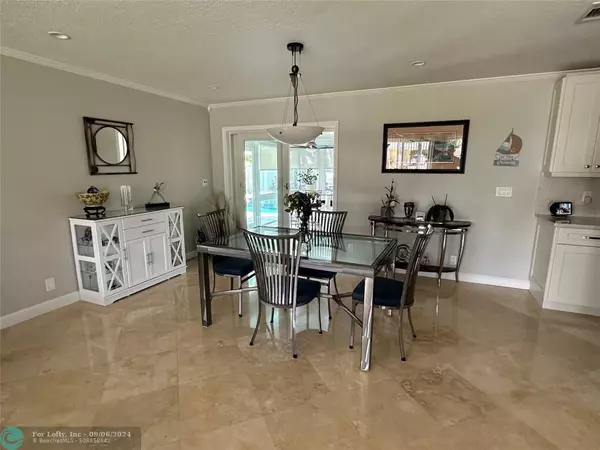 Wilton Manors, FL 33334,332 NE 28th Dr