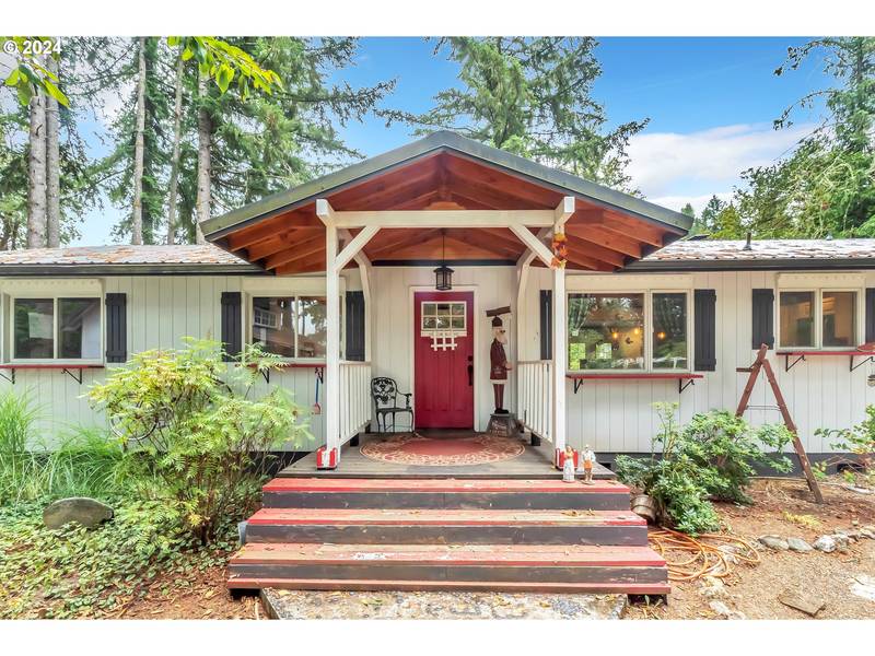 37092 ROW RIVER RD, Dorena, OR 97434