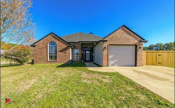 8115 Wild Briar Drive,  Shreveport,  LA 71108