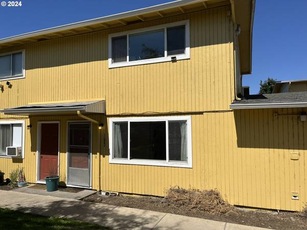 1682 HAYES ST #Apt C, Eugene, OR 97402