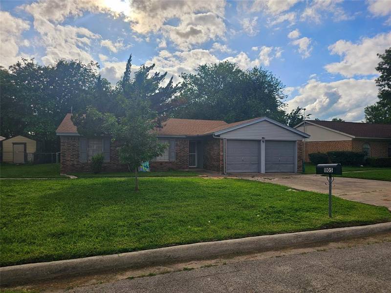 1105 N Taylor Street, Gainesville, TX 76240