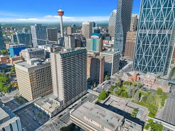 Calgary, AB T2G 4Z9,221 6 AVE SE #2305