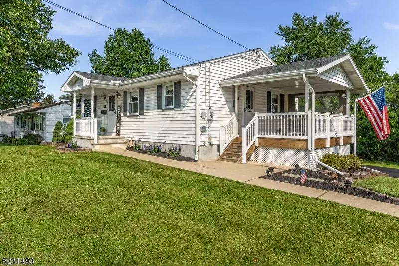 141 Parkside Ave, Pohatcong Twp., NJ 08865