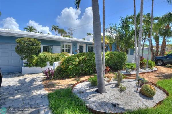 215 Imperial Ln, Lauderdale By The Sea, FL 33308