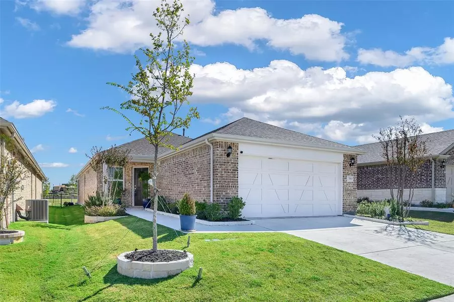 7613 Parade Drive, Little Elm, TX 76227