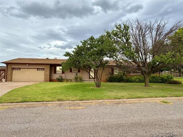 1003 S Third Street,  Cheyenne,  OK 73628