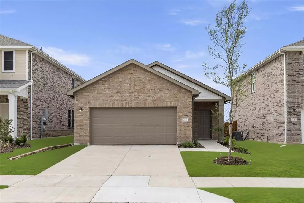 Princeton, TX 75407,217 Savannah Way