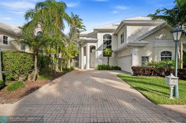 Key Biscayne, FL 33149,20 Grand Bay Estates Cir