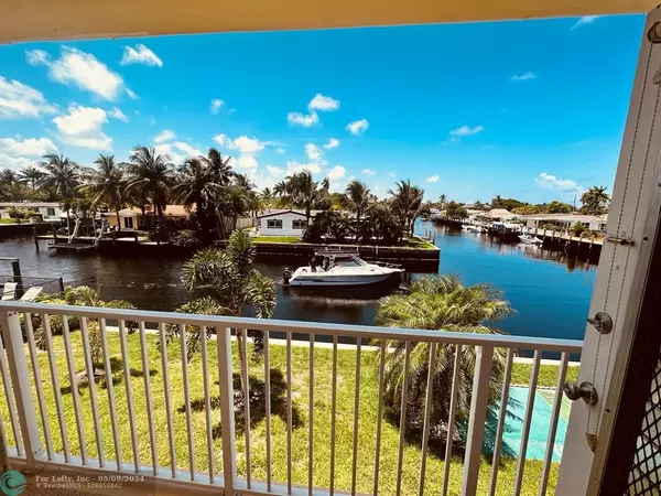 331 E Mcnab Rd  #217, Pompano Beach, FL 33060