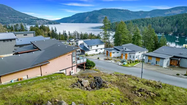 1060 Shore Pine Close #19, Duncan, BC V9L 0C4