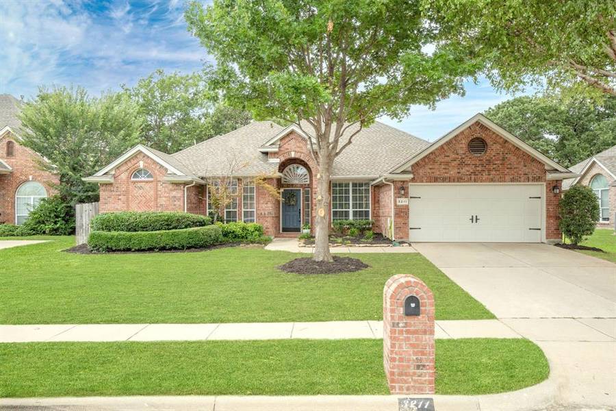 3211 Brampton Drive, Corinth, TX 76210