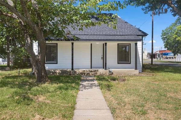 213 Howard Street,  Royse City,  TX 75189