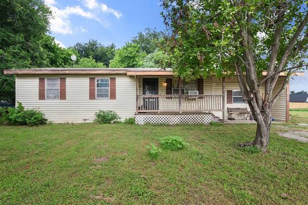 312 N Spikes Road, Corsicana, TX 75110