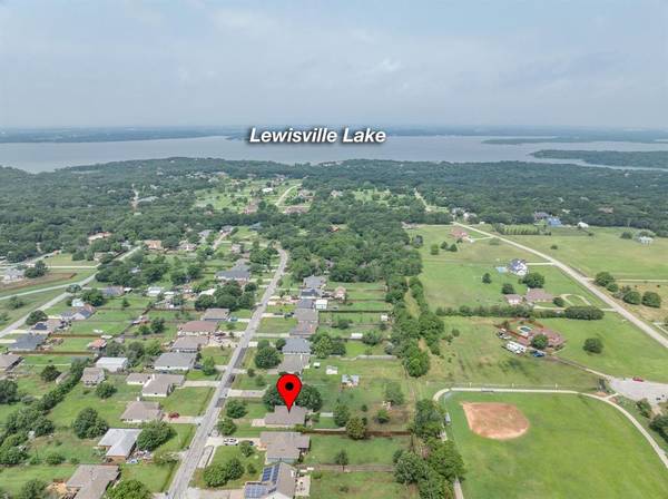 630 Lakeshore Boulevard, Oak Point, TX 75068