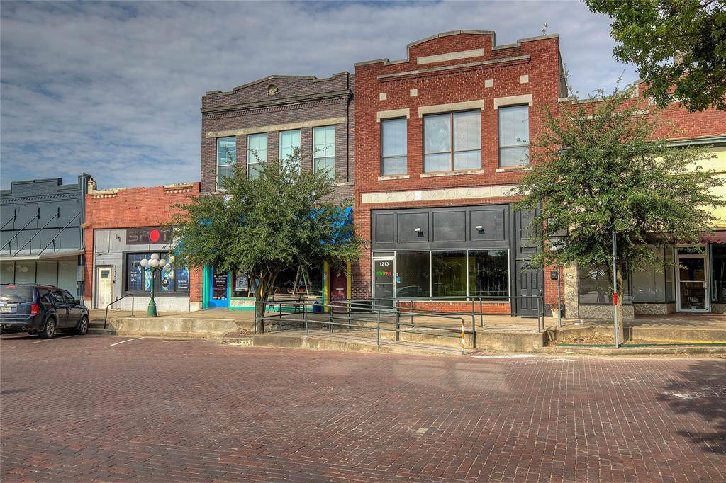 Commerce, TX 75428,1213 Washington Street