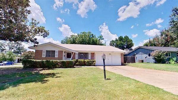 3508 Bandera Road, Fort Worth, TX 76116