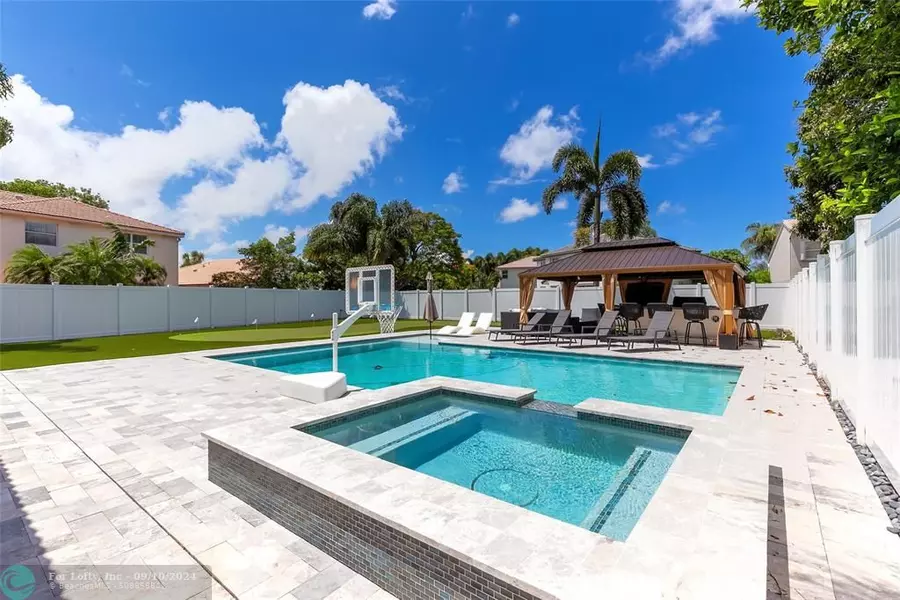 3681 Potomac Pl, Boynton Beach, FL 33436