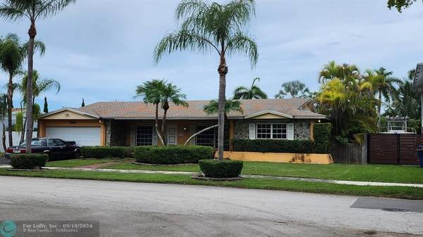 20001 SW 84th Ave, Cutler Bay, FL 33189