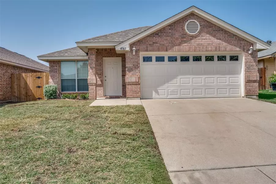 4761 Veronica Circle, Fort Worth, TX 76137