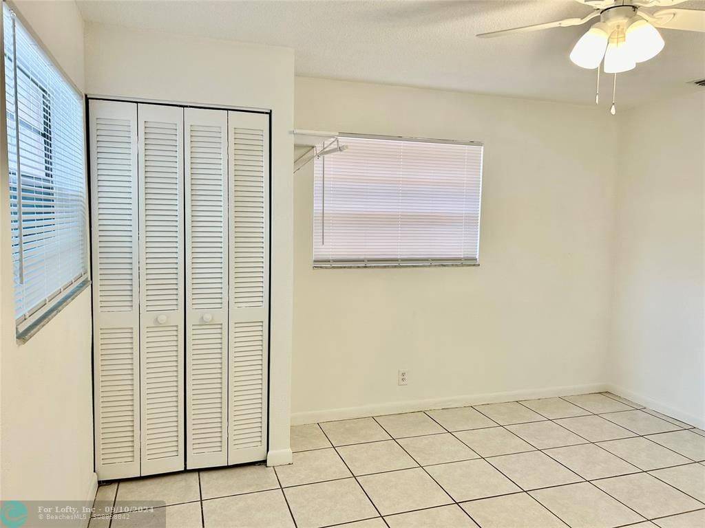 Pompano Beach, FL 33062,1095 SE 22nd Ave