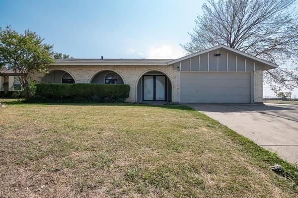 204 E Grubb Drive, Mesquite, TX 75149