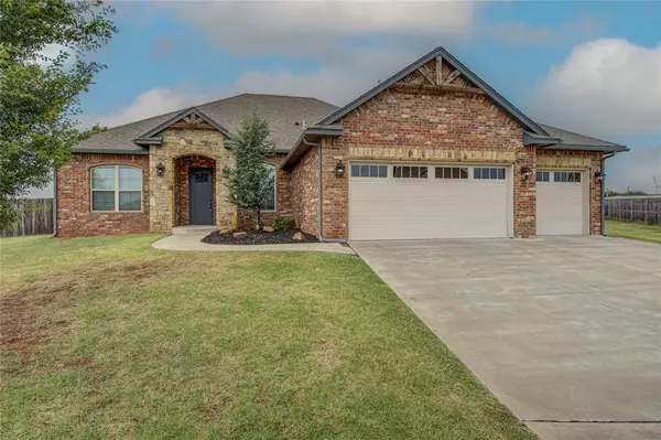 11220 SW 42nd Court, Mustang, OK 73064