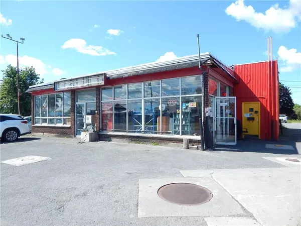 Cornwall, ON K6K 1V1,00 CORNWALL CENTRE RD