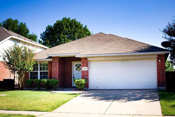 3540 Cattlebaron Drive, Fort Worth, TX 76262