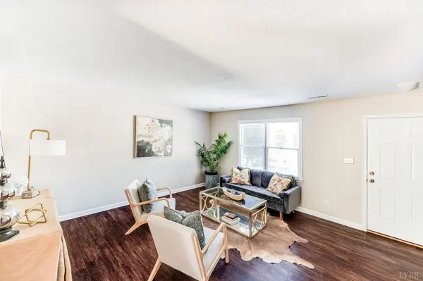 Lynchburg, VA 24502,542 Leesville RD