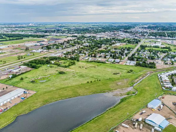 Lloydminster, AB T9V 0X6,5712 50 AVE