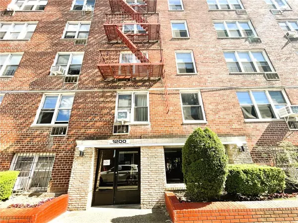 1200 Gravesend Neck RD #3B, Brooklyn, NY 11229