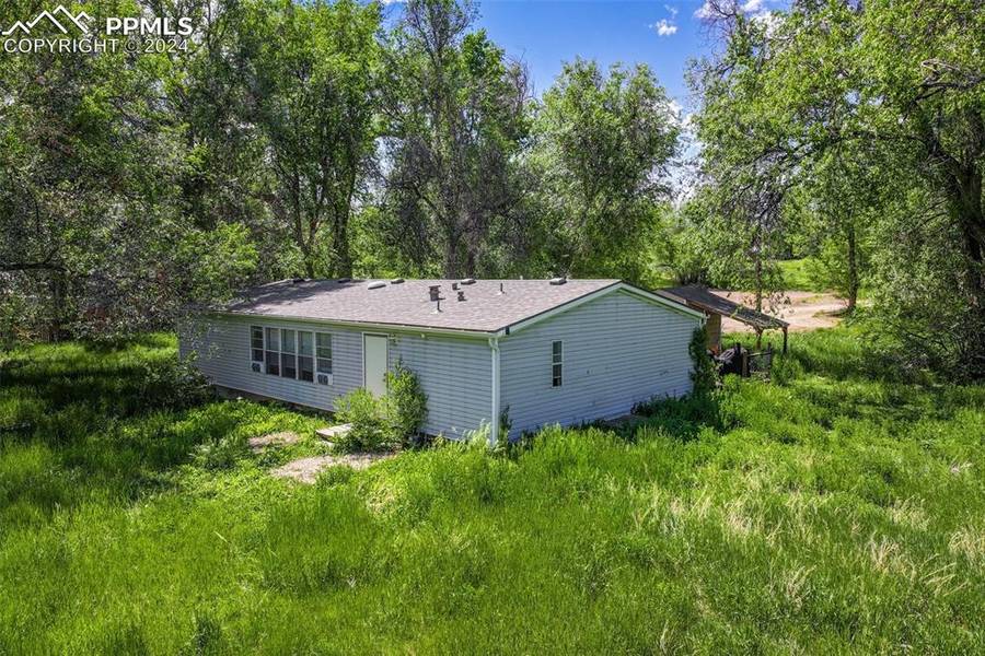 114 Kokomo ST, Colorado Springs, CO 80911