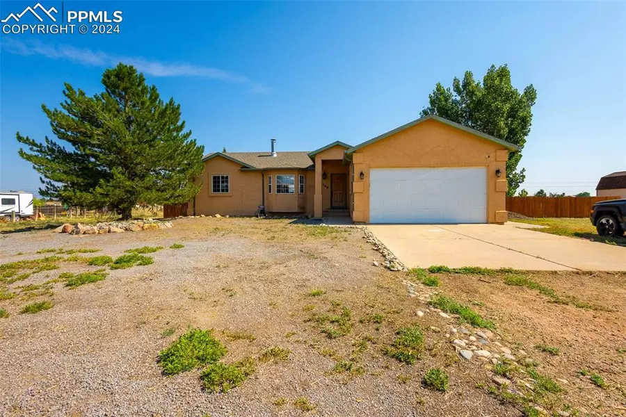 1349 W Los Charros DR, Pueblo, CO 81007