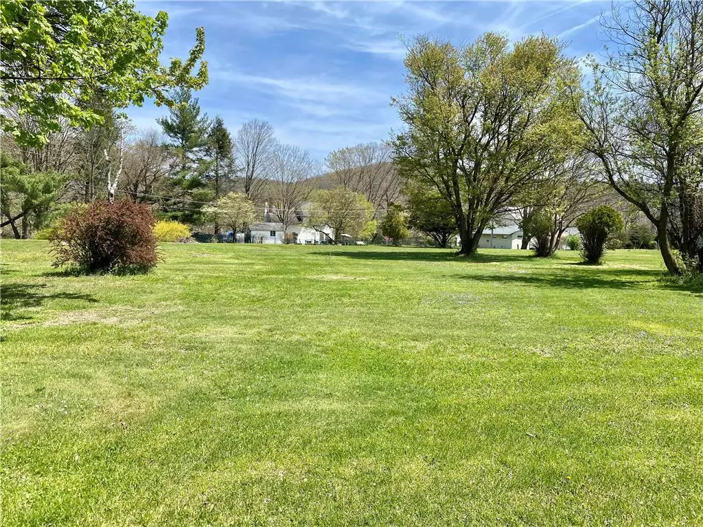 Upper Mt Bethel Twp, PA 18343,36 Meadow Drive