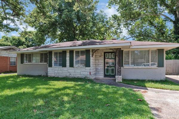 841 E Washington Street, Shreveport, LA 71104