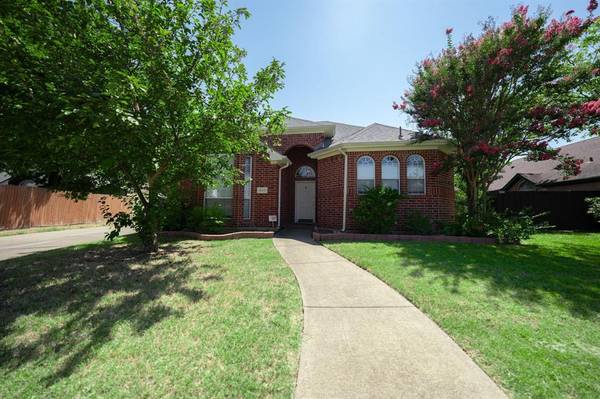 1522 Woodmont Avenue, Rowlett, TX 75089