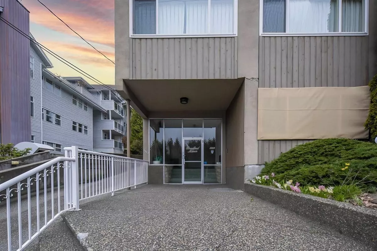 Burnaby, BC V5B 1P9,5353 HASTINGS STREET