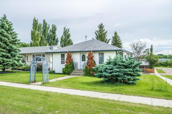 4845 50 AVE, Kitscoty, AB T0B 2P0