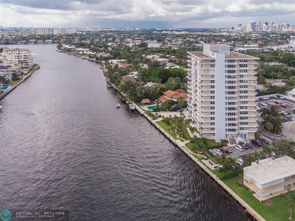 Fort Lauderdale, FL 33304,888 Intracoastal  #16E