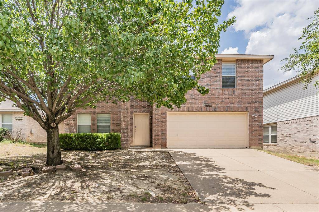 5348 Royal Birkdale Drive, Fort Worth, TX 76135