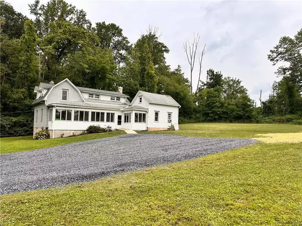 Washington Twp, PA 18080,8547 Deer Road